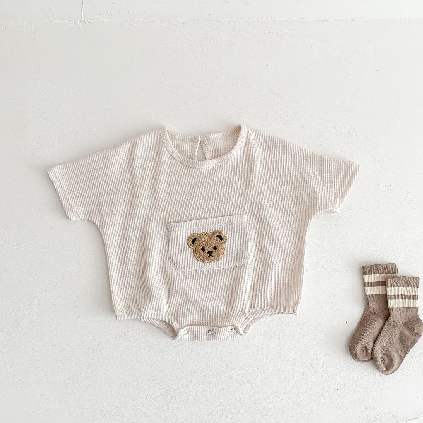 Cute Little Bear Baby Short Sleeved Jumpsuit