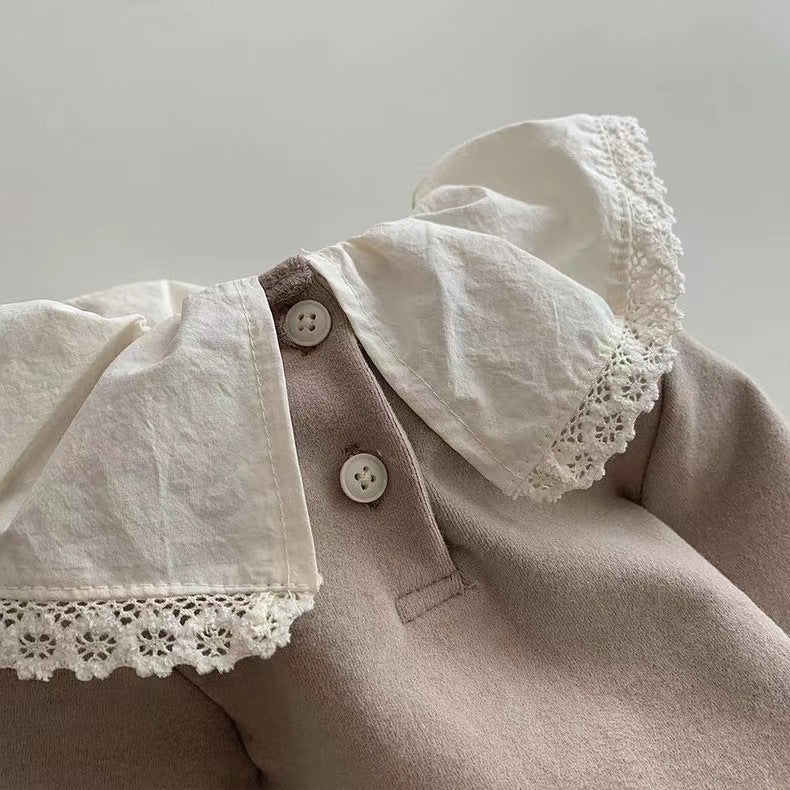 INS Pop Infant Spring And Autumn Lace Ruffled Collar Bottoming Shirt